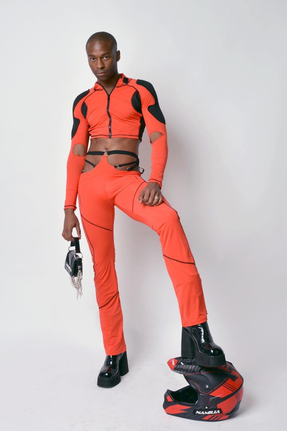 #color_red