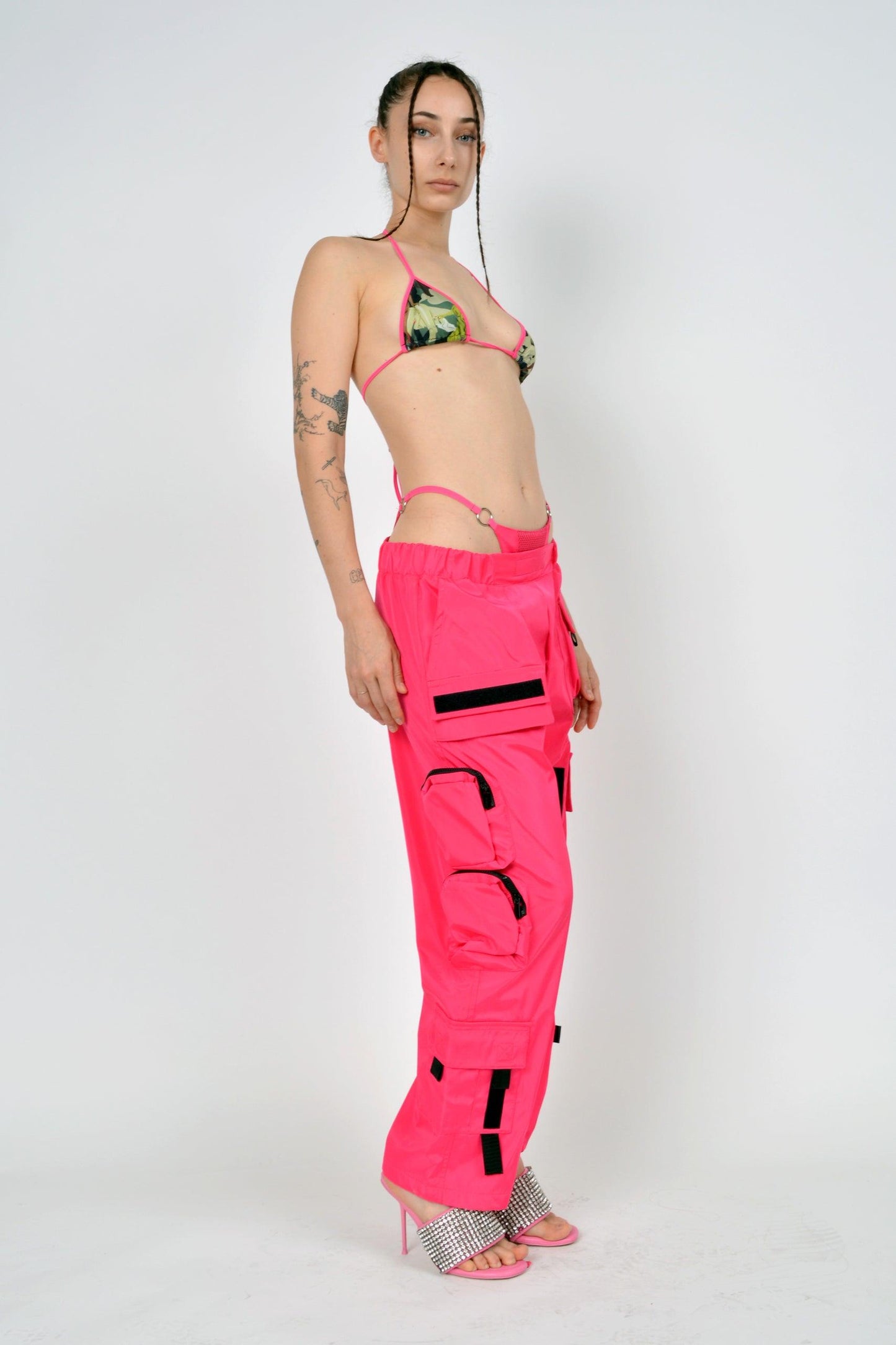 #color_neon pink